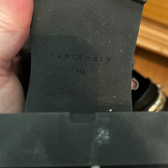 Sanctuary Primo Slip On Chain Loafer Leather Black High Heel Pumps Sz 8 VGUC - Picture 10 of 10